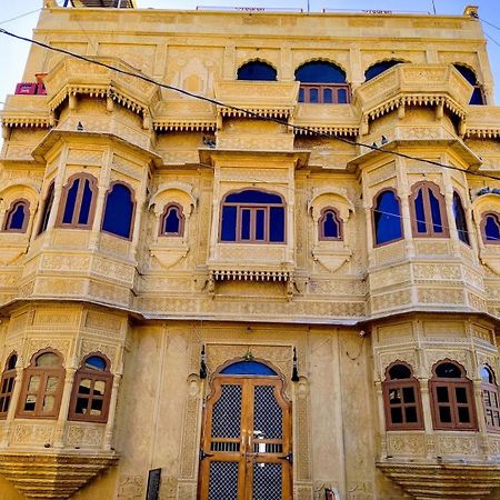 Hotel Pol Haveli Džaisalmér Exteriér fotografie