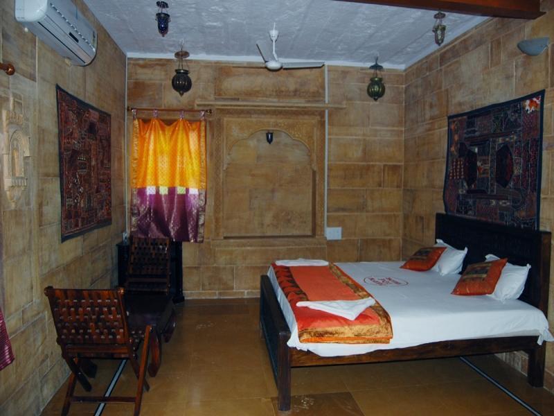 Hotel Pol Haveli Džaisalmér Exteriér fotografie